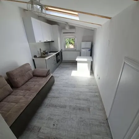 Apartment Arena *