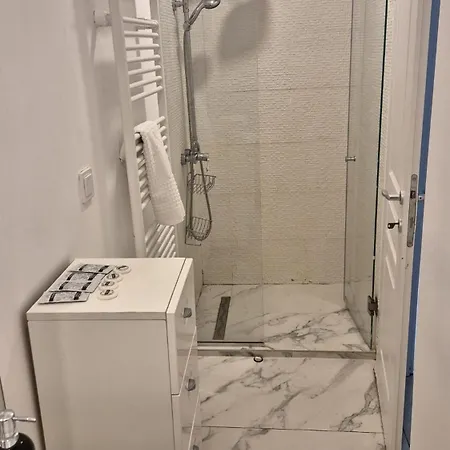 Apartment Arena *
